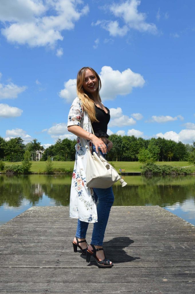 look avec les tussi